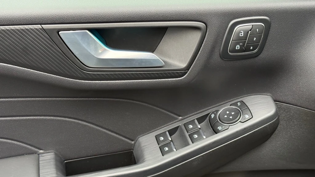 Ford Kuga – foto 21