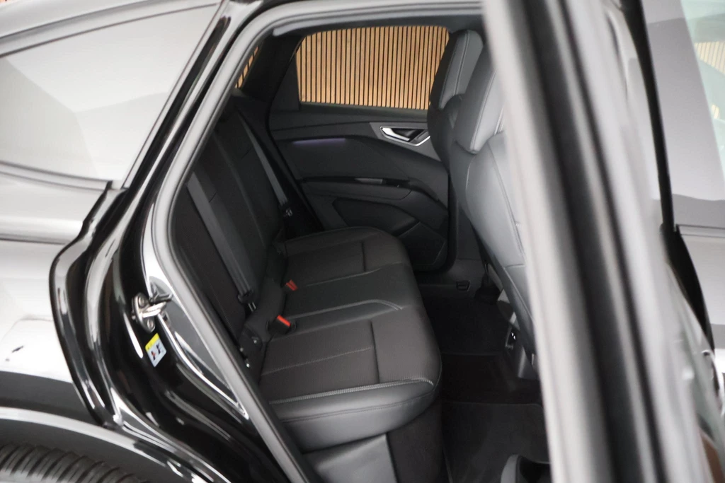Audi Q4 Sportback e-tron – foto 11
