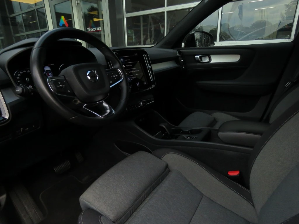 Volvo XC40 – foto 15