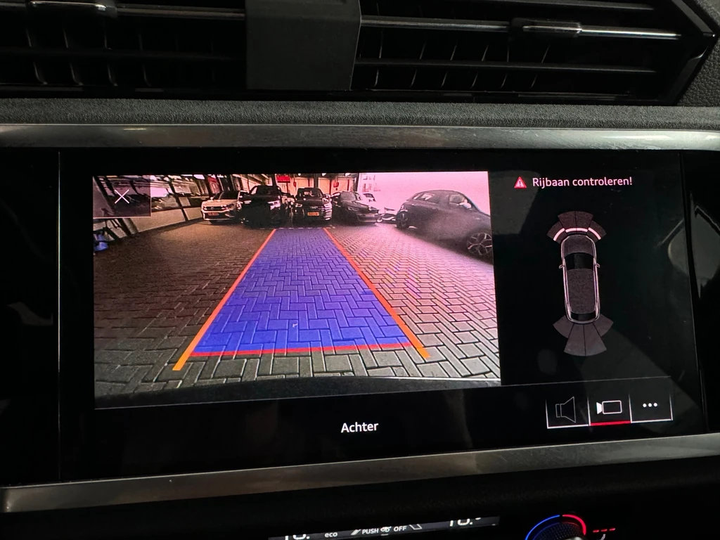 Audi Q3 – foto 21