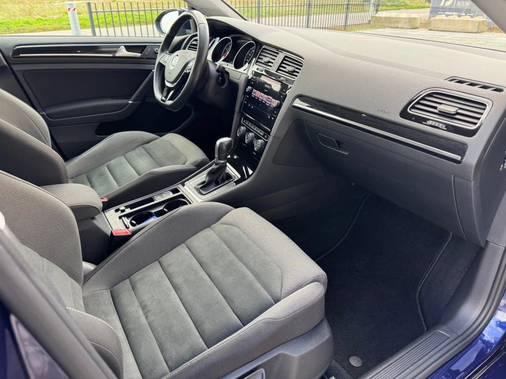 Volkswagen Golf – foto 25