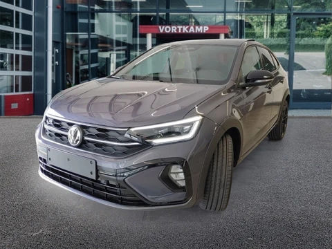 Volkswagen Taigo 1.5 TSI DSG R-LINE BLACK STYLE PANO-DAK/CAMERA/ACC/IQ/STOELVERW/CARPLAY