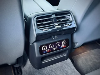 BMW i5 – thumbnail 27