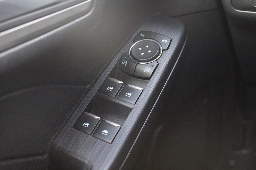 Ford Kuga – foto 18
