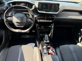 Peugeot 2008 – thumbnail 8
