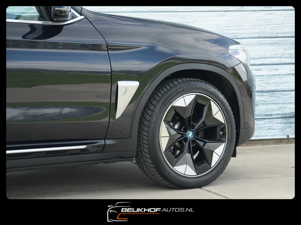 BMW iX3 – foto 14