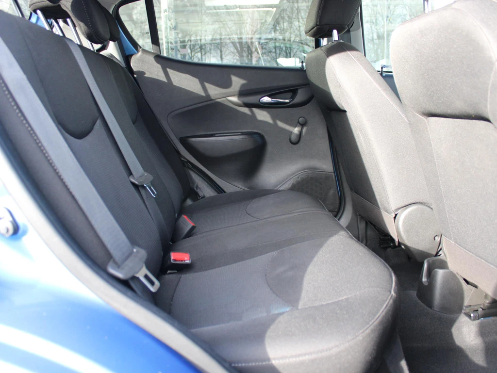 Opel KARL – foto 15