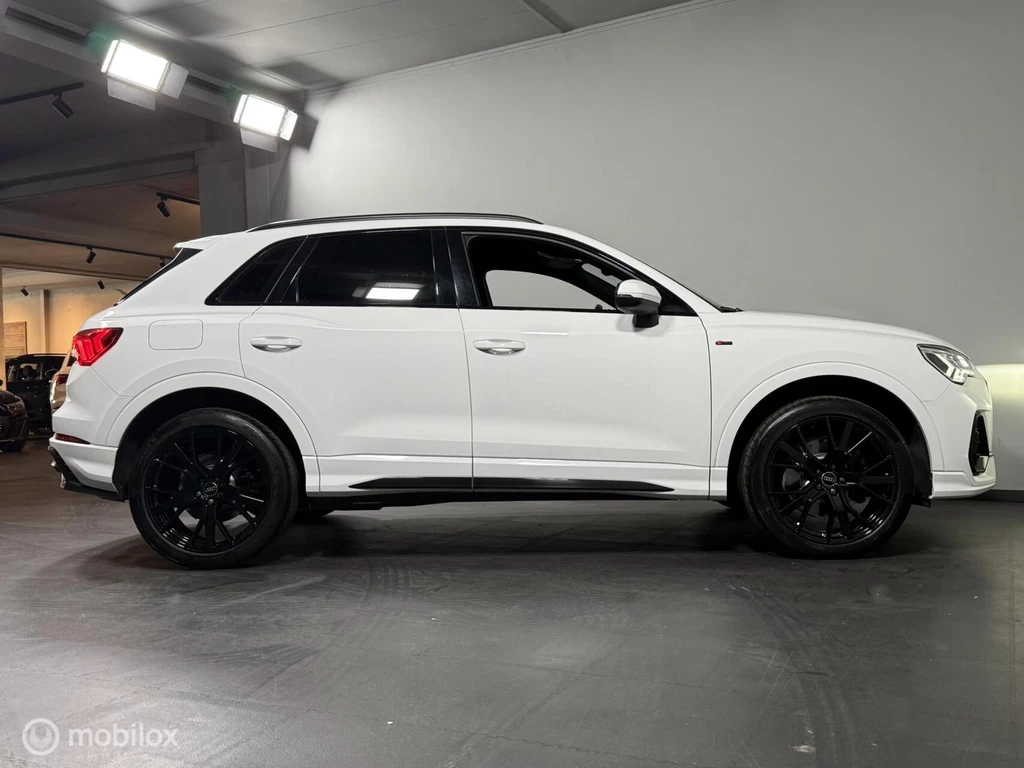 Audi Q3 – foto 18