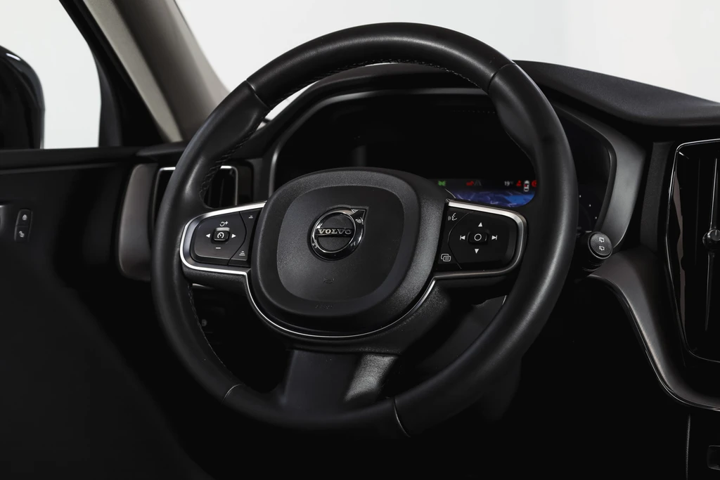 Volvo XC60 – foto 16