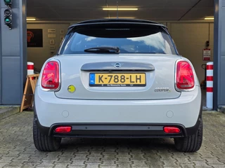 MINI Electric – thumbnail 4