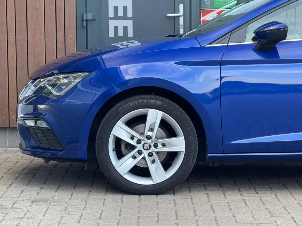 SEAT Leon – foto 8