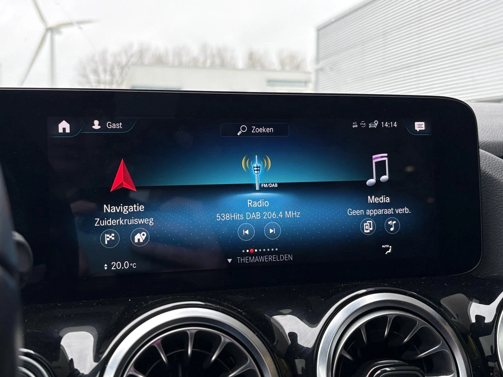 Mercedes-Benz EQA – foto 34