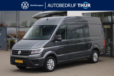 Volkswagen Crafter 35 2.0 TDI L3H3 Highline 140PK / 103kW DSG, trekhaak (vaste kogel), LED koplampen, 17" LMV, achteruitijcamera, voorruit verwarmbaar, 3 zits, parkeersensoren voor en achter (pdc), multifunctioneel stuurwiel, navigatie, DAB+, Apple Carplay / Android Auto, NL auto nieuw door ons geleverd en onderhouden