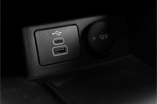 Ford Kuga – thumbnail 27