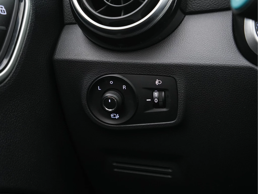 MG ZS EV – foto 22