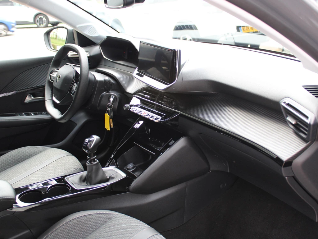 Peugeot 208 – foto 15