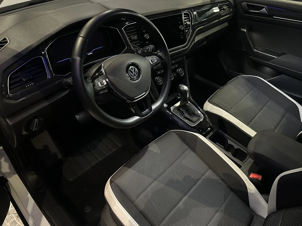 Volkswagen T-Roc – foto 16