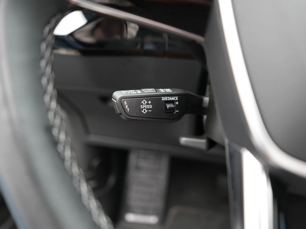 Audi Q8 e-tron – foto 23