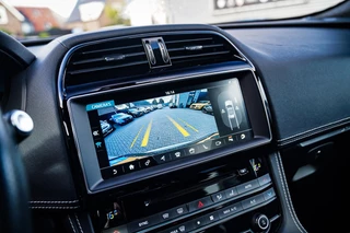 Jaguar F-PACE – thumbnail 90