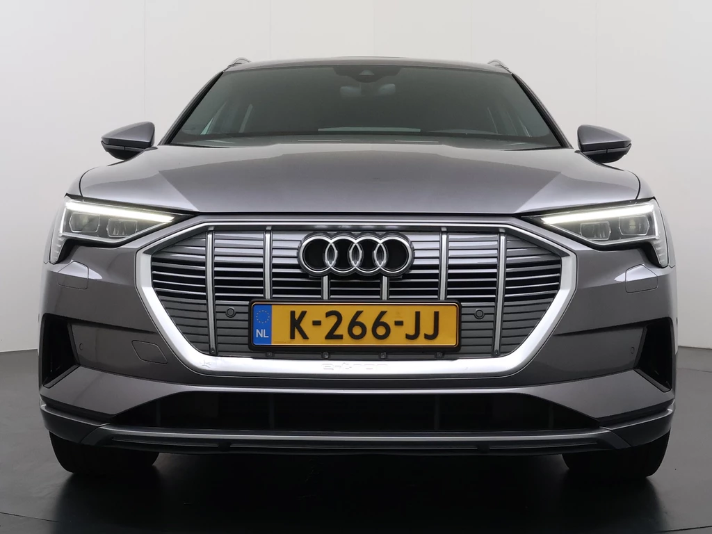 Audi e-tron – foto 10