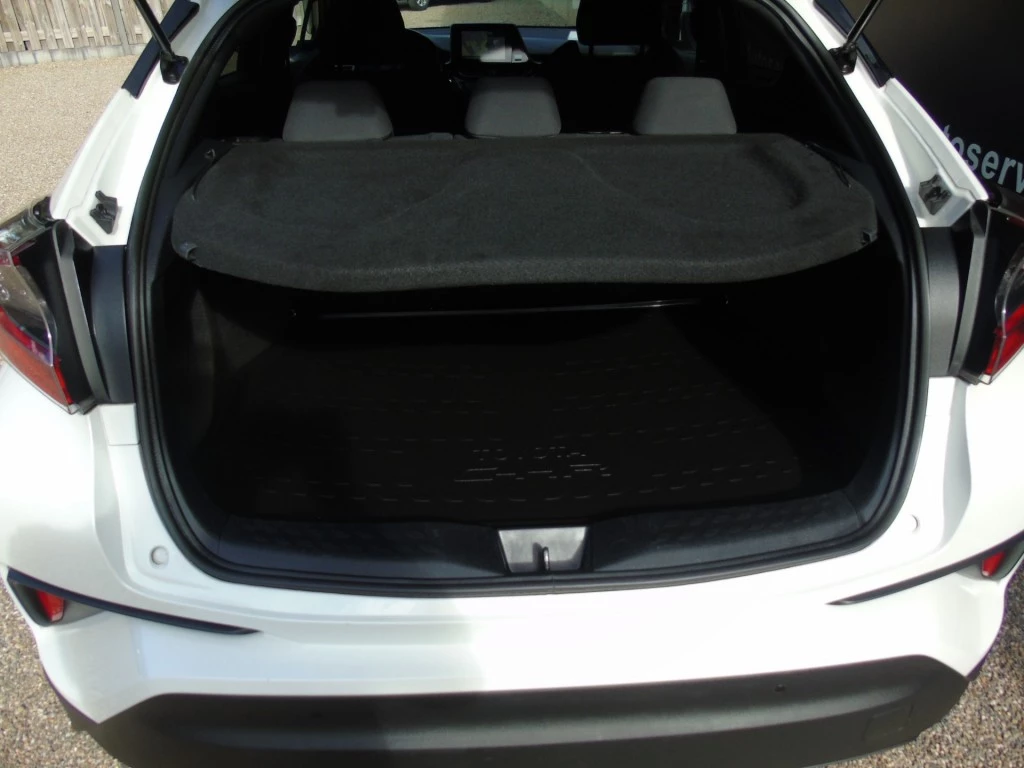 Toyota C-HR – foto 17