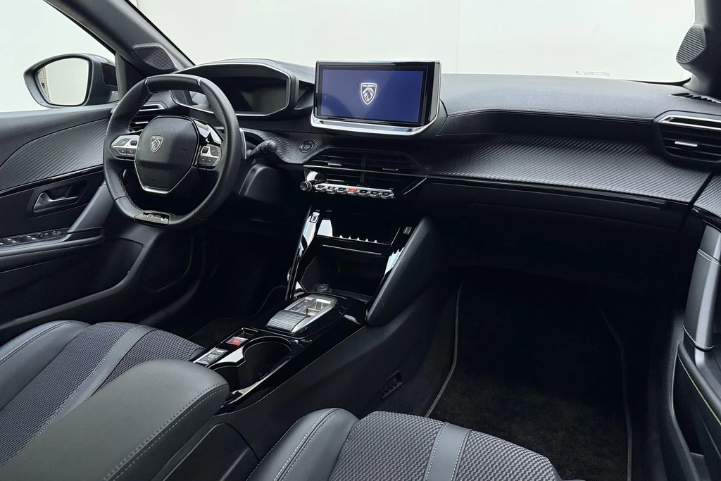 Peugeot 208 – foto 15