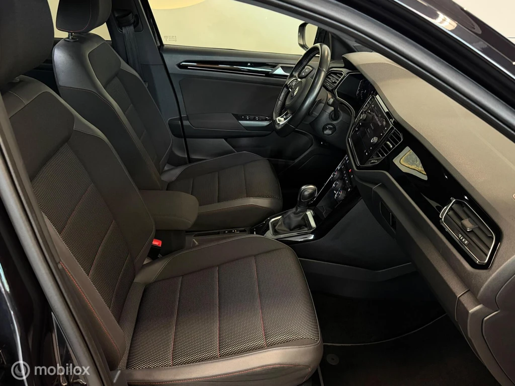 Volkswagen T-Roc – foto 30