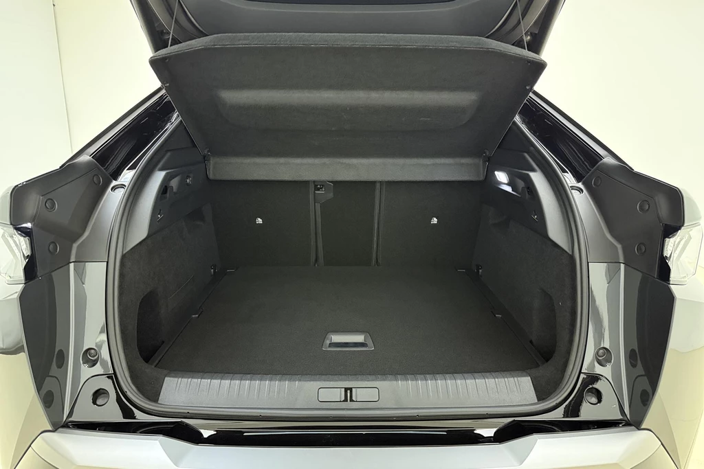 Peugeot e-3008 – foto 14