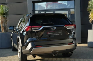 Toyota RAV4 – thumbnail 3