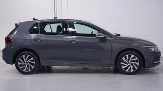 Volkswagen Golf – thumbnail 7