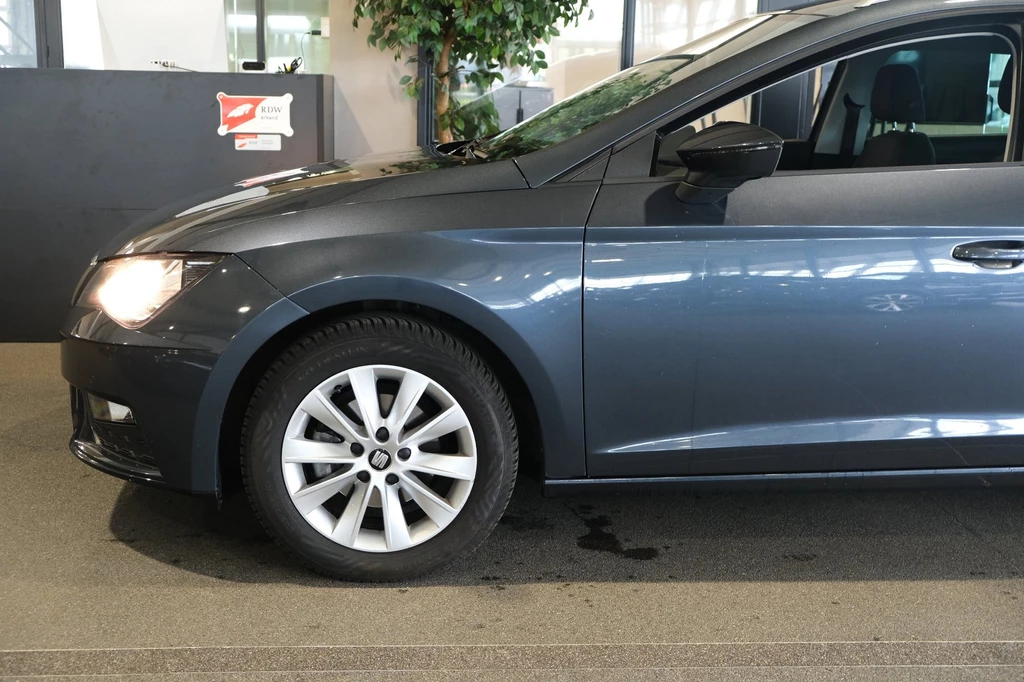 SEAT Leon – foto 5