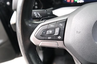 Volkswagen Golf – thumbnail 18