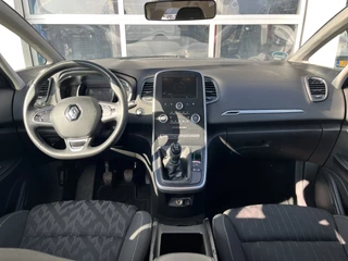 Renault Grand Scénic – thumbnail 11