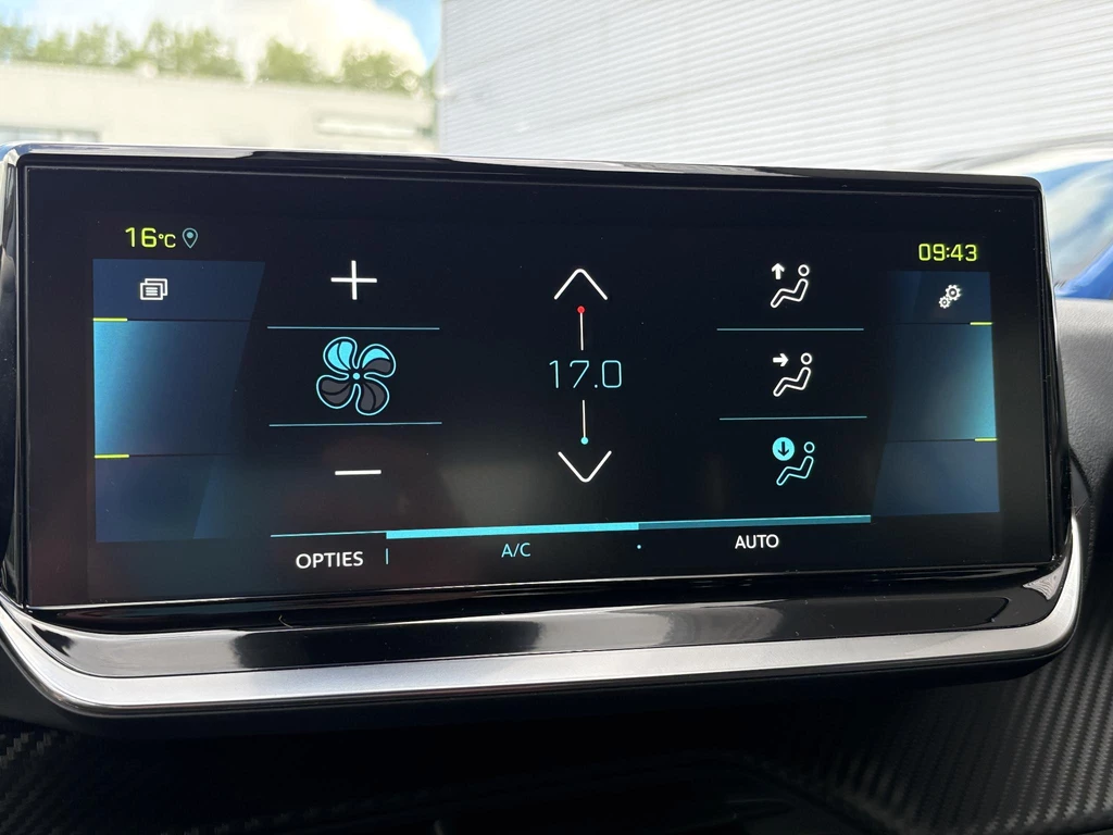 Peugeot e-2008 – foto 32