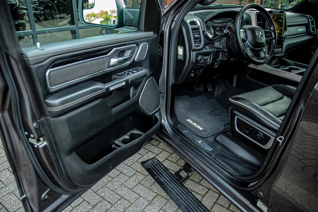 Dodge Ram 1500 – foto 12