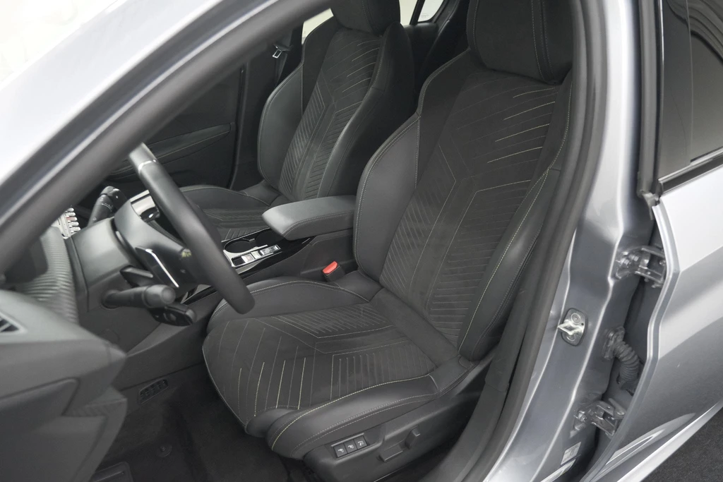 Peugeot 208 – foto 29