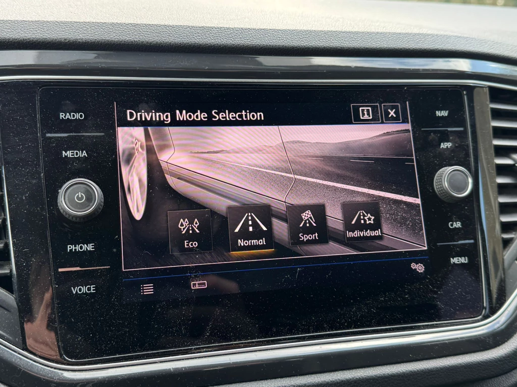 Volkswagen T-Roc – foto 23