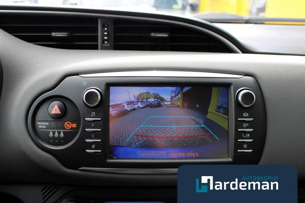 Toyota Yaris – foto 16