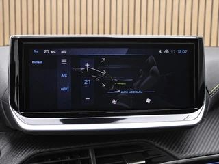 Peugeot 208 – thumbnail 22