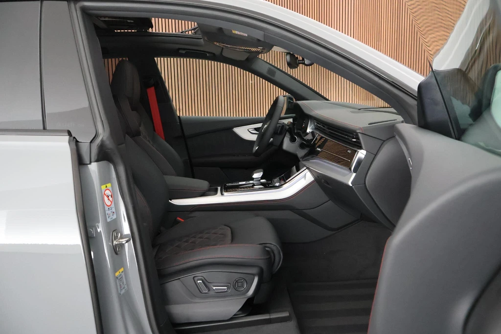Audi Q8 – foto 17