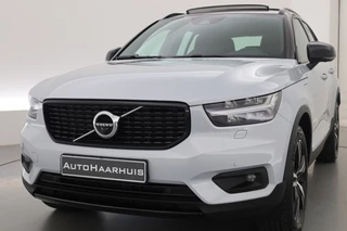 Volvo XC40 – thumbnail 2