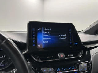 Toyota C-HR – thumbnail 53