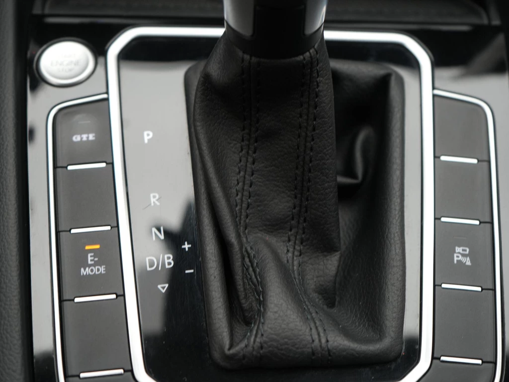Volkswagen Passat – foto 35