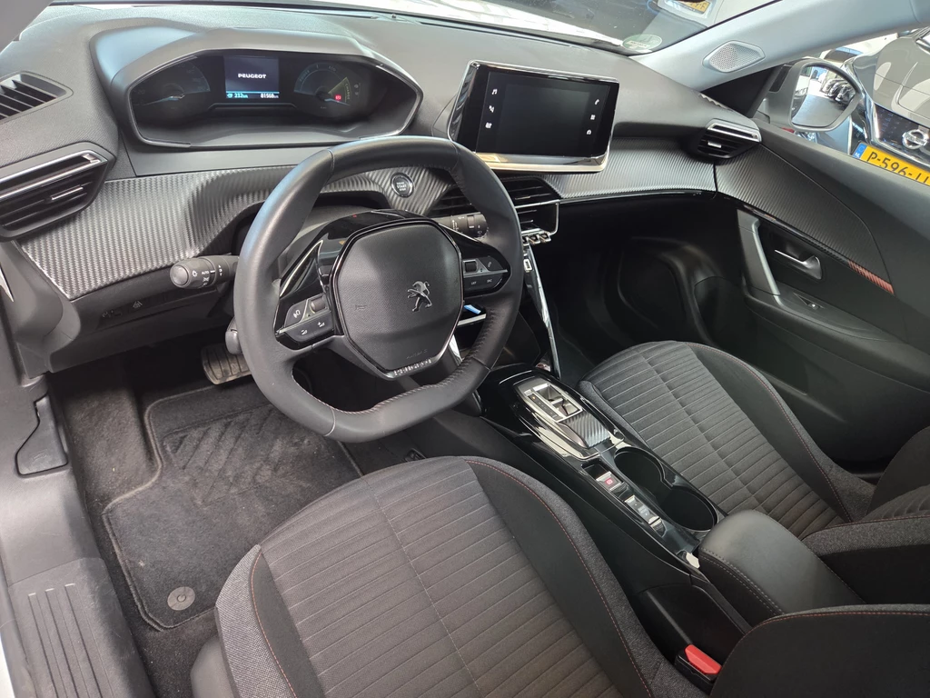 Peugeot e-2008 – foto 16