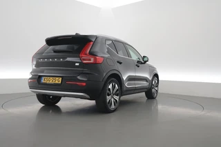 Volvo XC40 – thumbnail 3