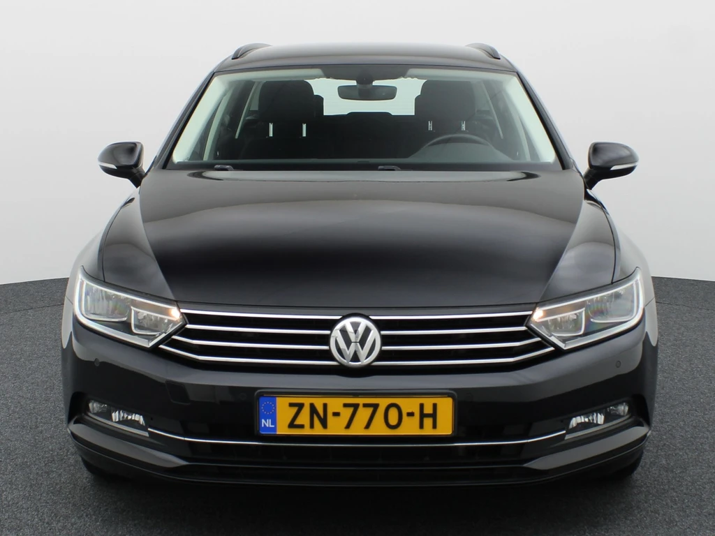Volkswagen Passat – foto 14
