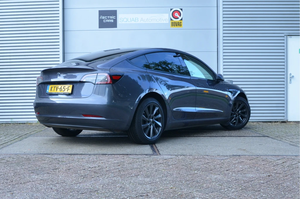 Tesla Model 3 – foto 3