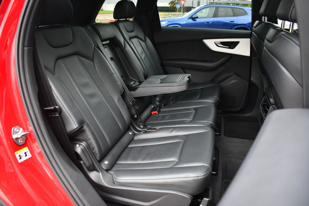 Audi Q7 – foto 37