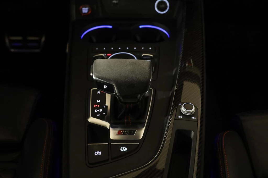 Audi RS4 – foto 31