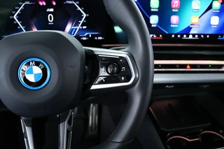 BMW i5 – thumbnail 27